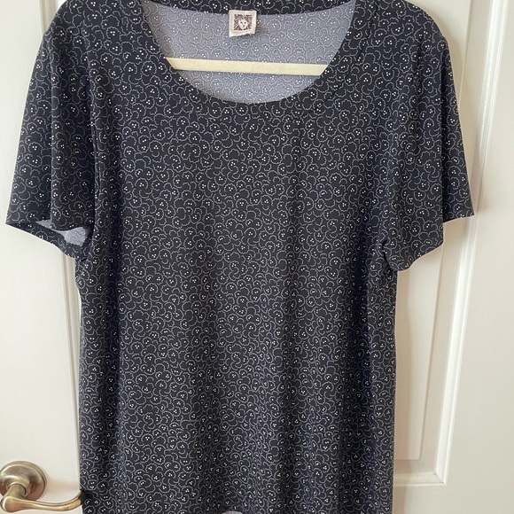 Anne Klein Tops - Elegant Black Patterned Women's Top